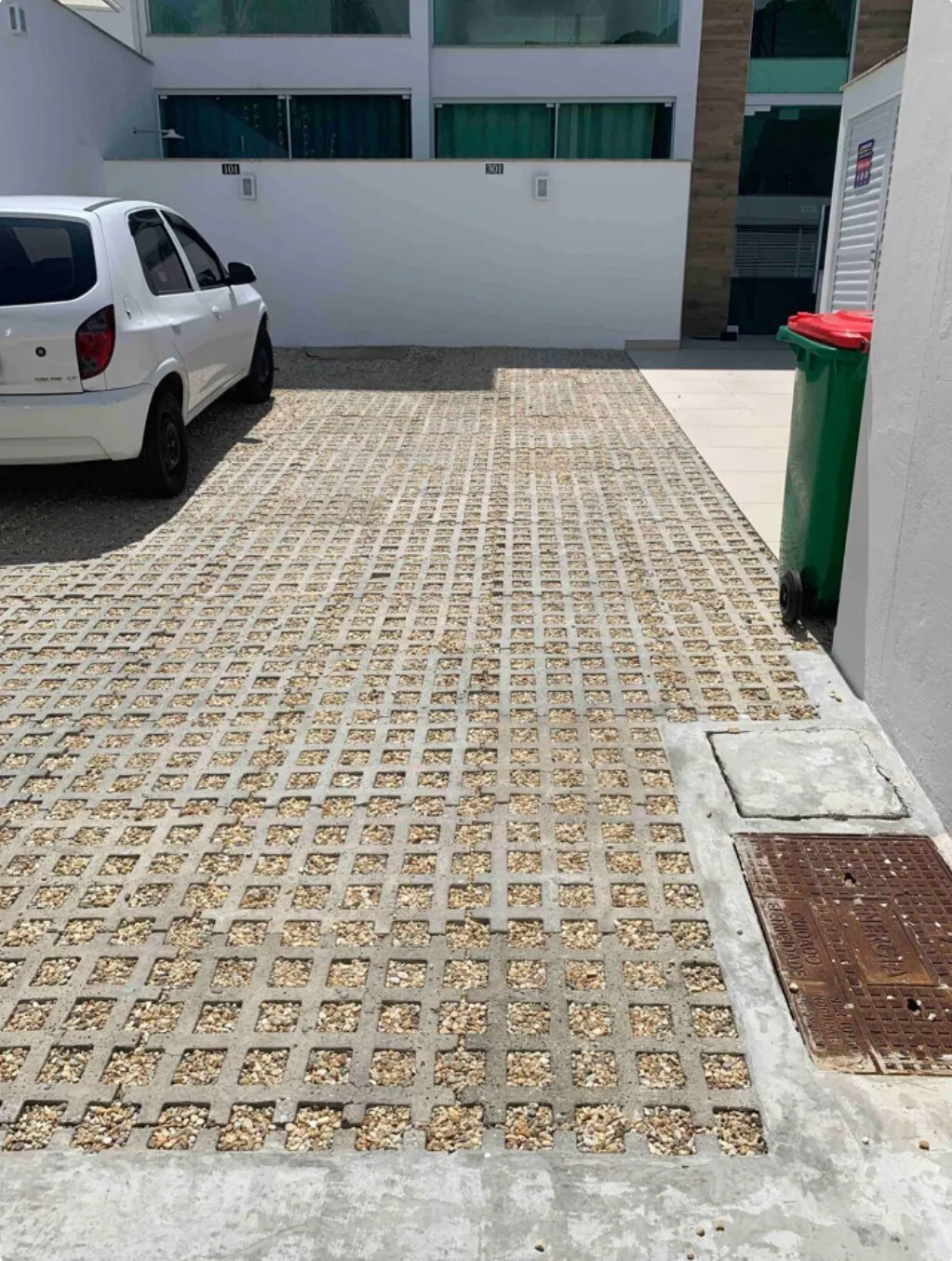 Garagem — foto 1
